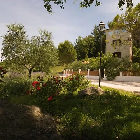 La Torre Del Bed & Breakfast