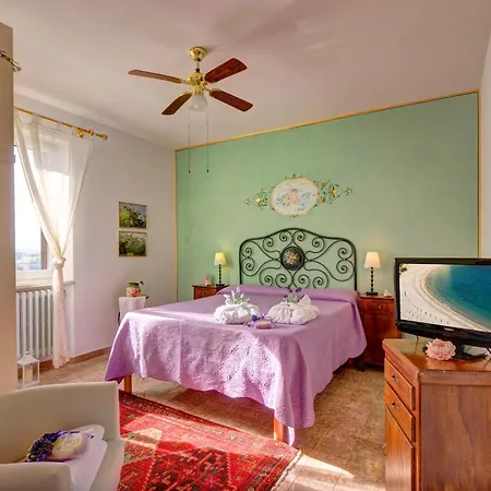 Alojamento de Acomodação e Pequeno-almoço La Torre Del Poggio (Marche)